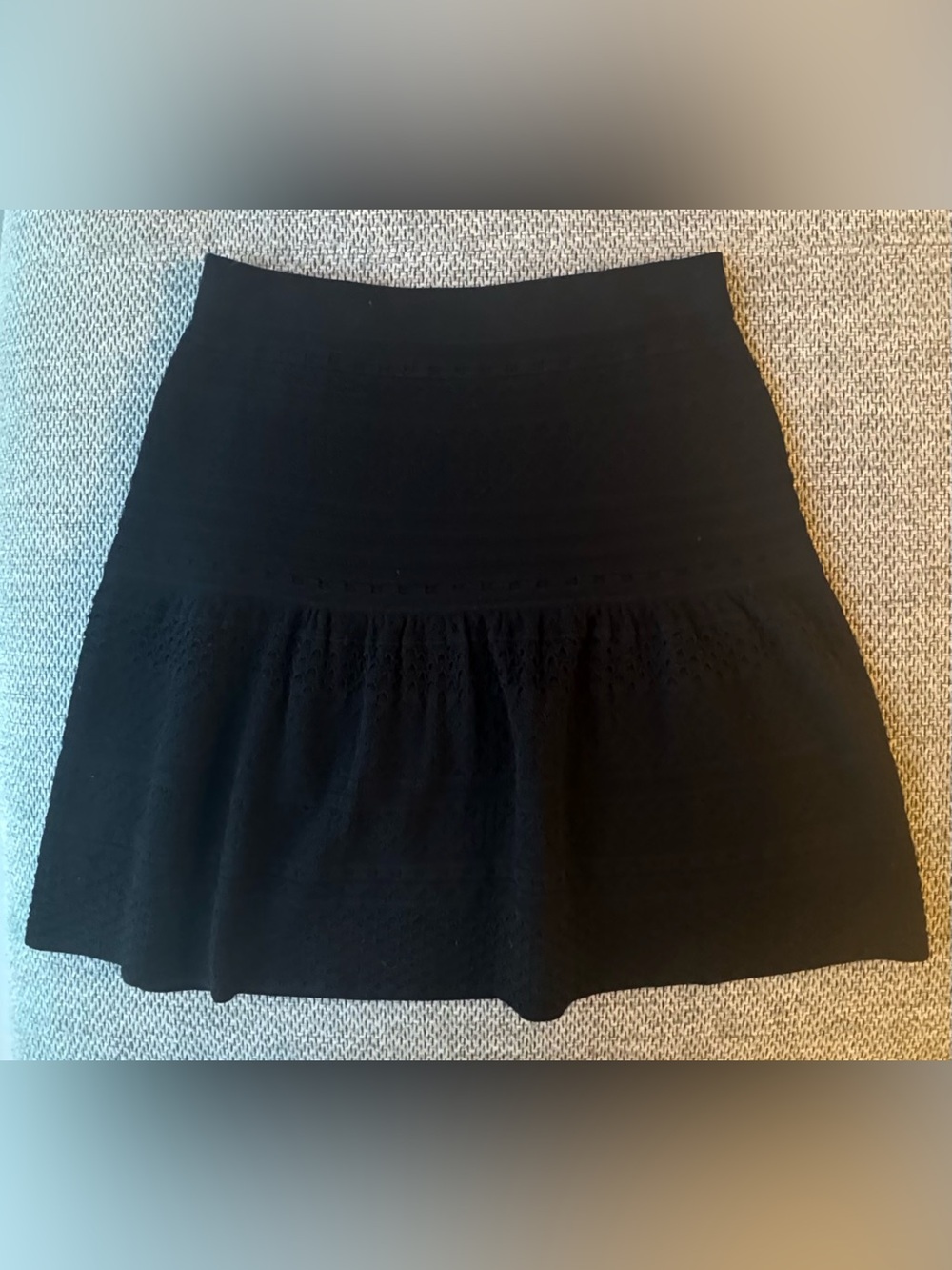 BCBGMAXAZRIA Black Silk Blend Fit & Flare Mini Skirt Size M